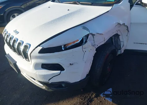 2015 Jeep Cherokee Limited z USA, uszkodzony, nr VIN 1C4PJMDBXFW716568